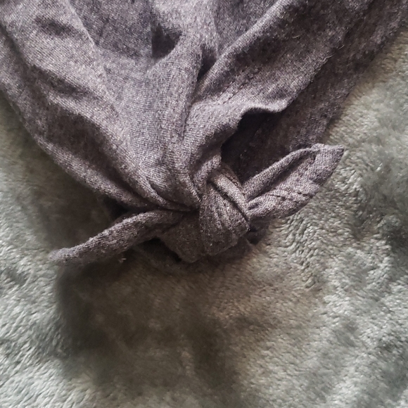 Cute pineapple print top - Picture 7 of 7